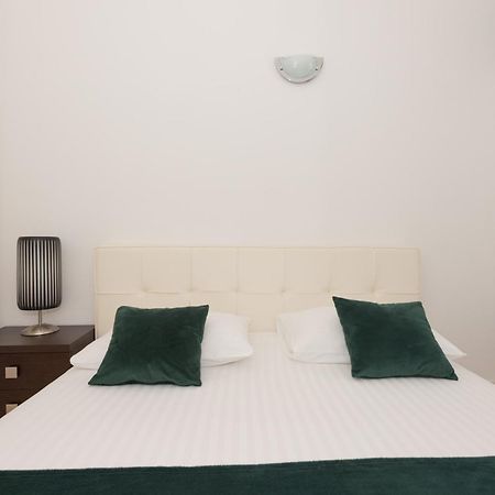 מאקרסקה Apartman Filipovic מראה חיצוני תמונה
