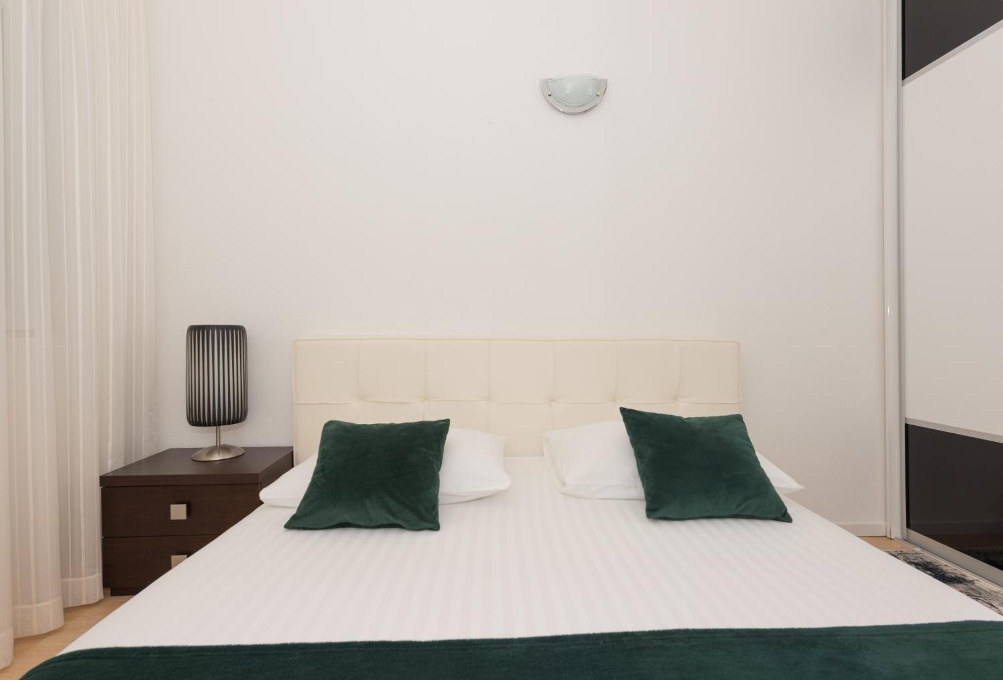 מאקרסקה Apartman Filipovic מראה חיצוני תמונה