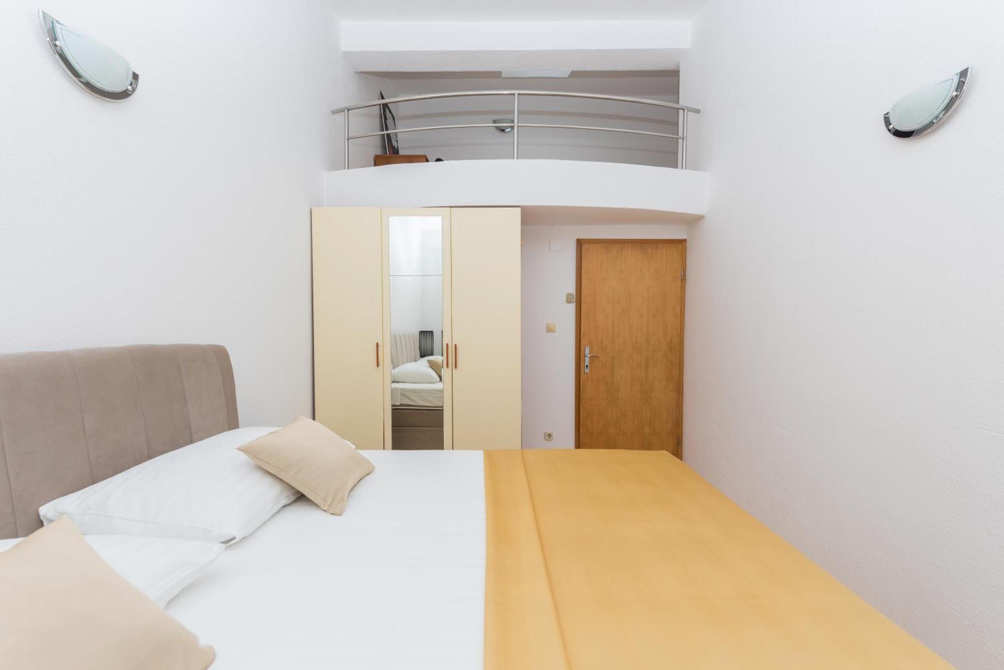מאקרסקה Apartman Filipovic מראה חיצוני תמונה